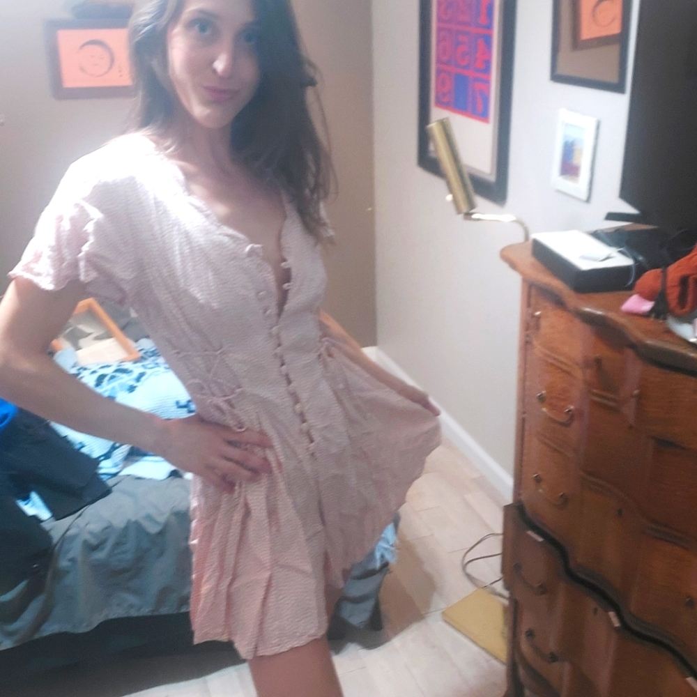 VINTAGE 90's Pink and White Romper Women's Size Medium Flowy Coquette VTG